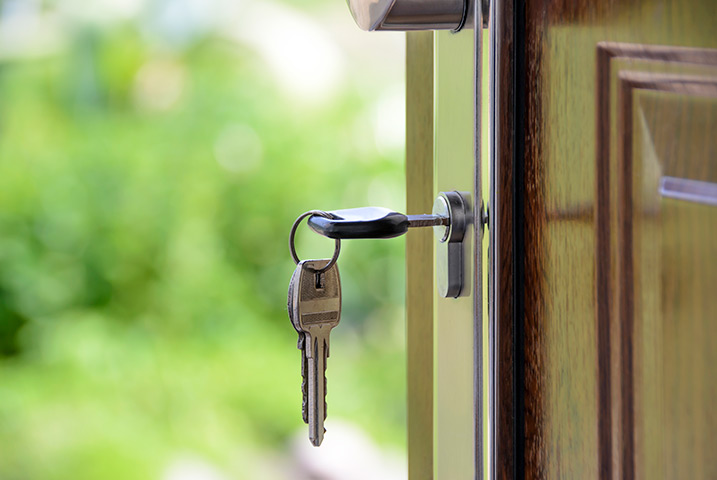 A2B Locks are able to provide local locksmiths in Horley to repair your broken locks. 